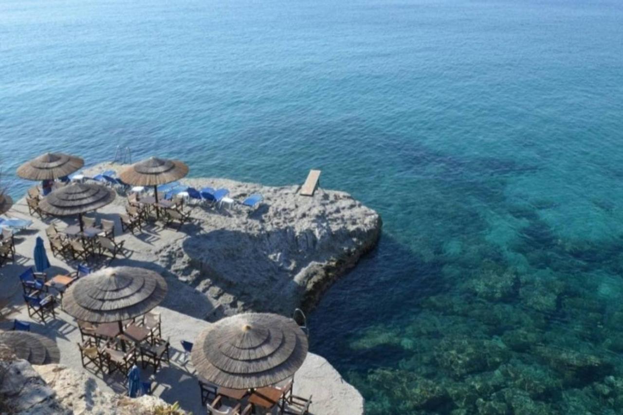 Aelia Houses Agia Marina  Bagian luar foto
