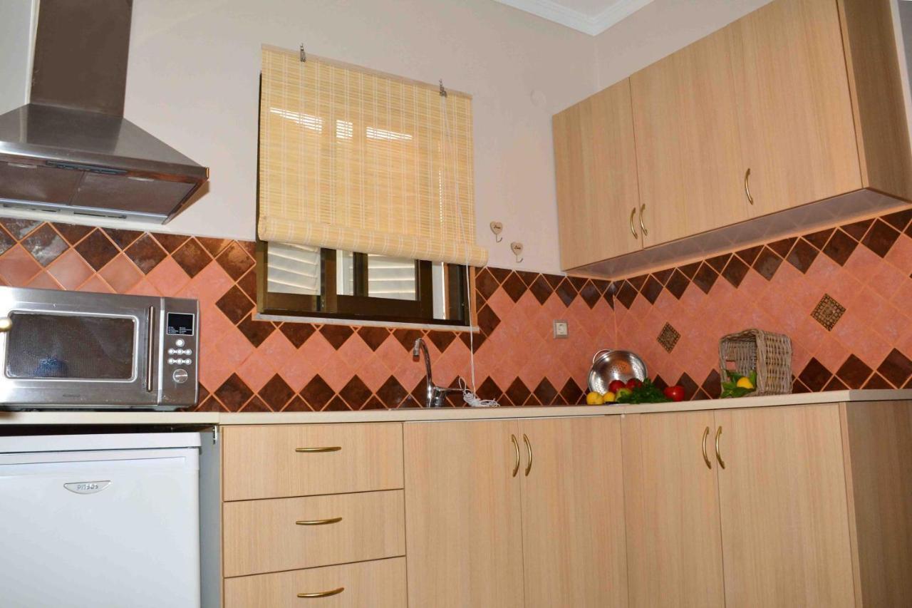 Aelia Houses Agia Marina  Bagian luar foto